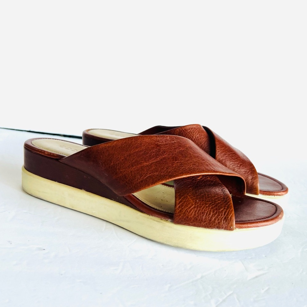 Ecco EUR 40/ US 9 Brown Leather Upper / Inside Cross Strap Sandals Women’s